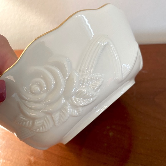 Lenox Rose Blossom Bowl - Picture 4 of 8